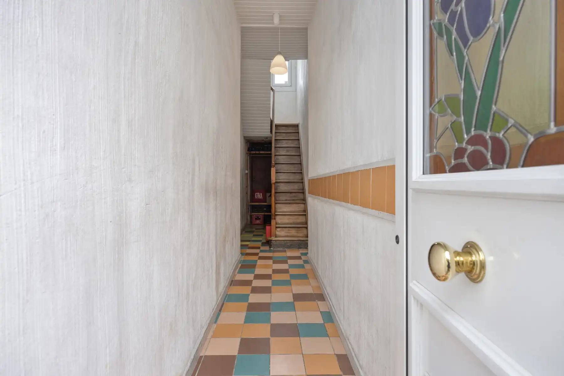 Charmante rijwoning met 3 slaapkamers in een rustige straat. foto 8