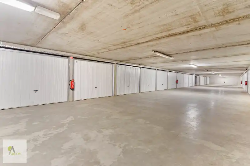 Garagebox 5 - Astridplein foto 2