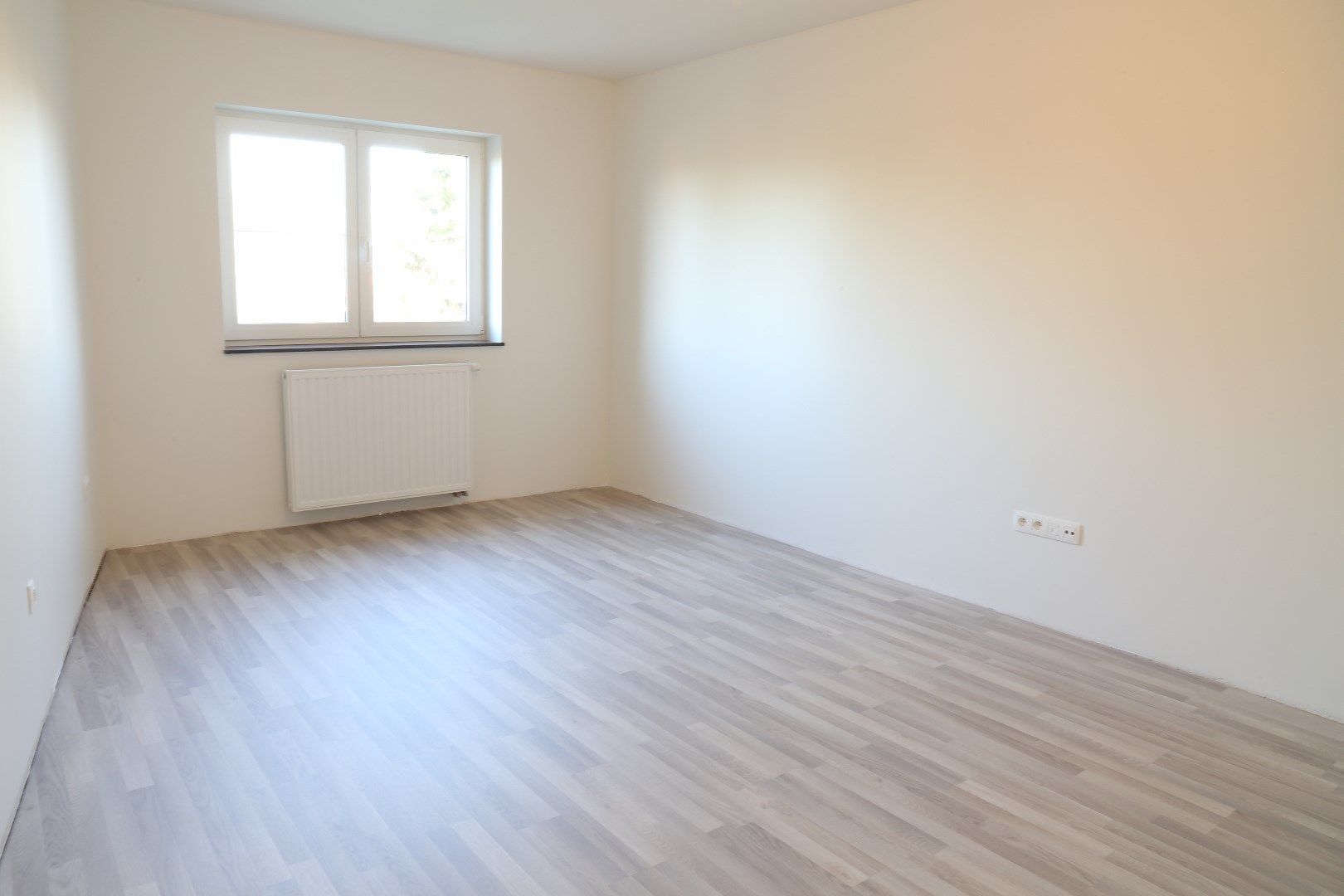 Volledig gerenoveerde woning met 3 slaapkamers, garage en tuin in Tongeren foto 7