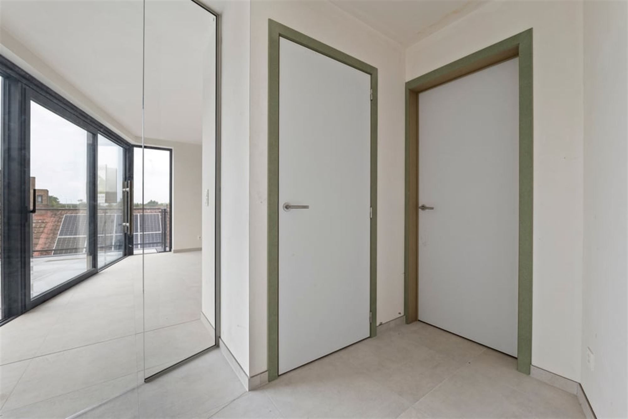 KNAP NIEUWBOUWAPPARTEMENT MET 3 SLKS IN HET CENTRUM VAN BORGLOON (MOGELIJKHEID AANKOOP 6% BTW) foto 9