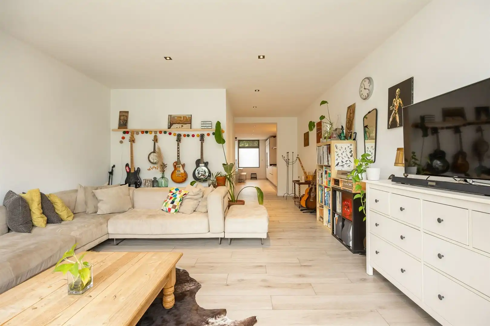 Instapklare burgerwoning in Ekerse dorpskern foto 9