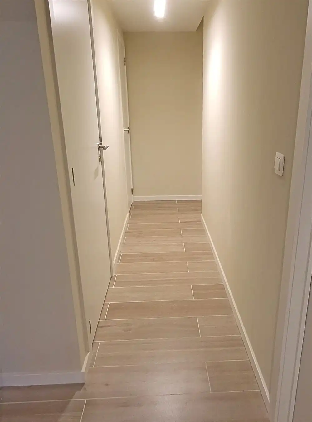  REEDS 85% VAN HET PROJECT VERHUURD! foto 8