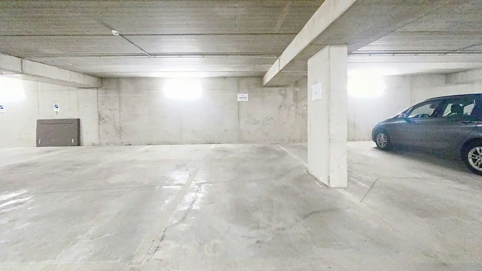 Studio gelegen op wandelafstand van de site van Tour&Taxis foto 7