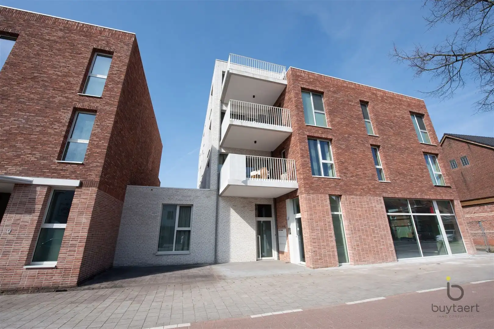 Prachtig nieuwbouw appartement met uniek terras te Zoersel! foto 45