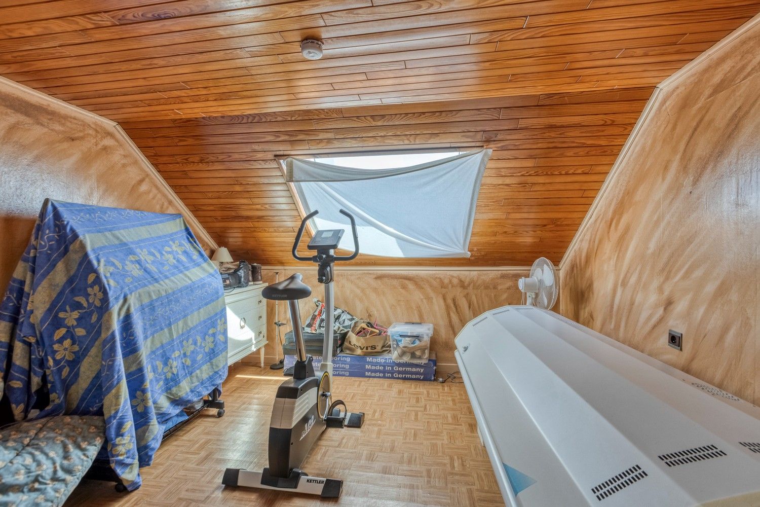 Gezinswoning met drie slaapkamers en veel potentieel in het landelijke Uikhoven (Maasmechelen) foto 30