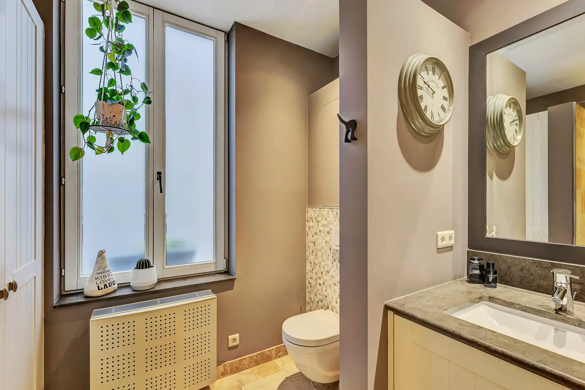 Luxueus appartement met handel gelijkvloers centrum Aalst foto 12