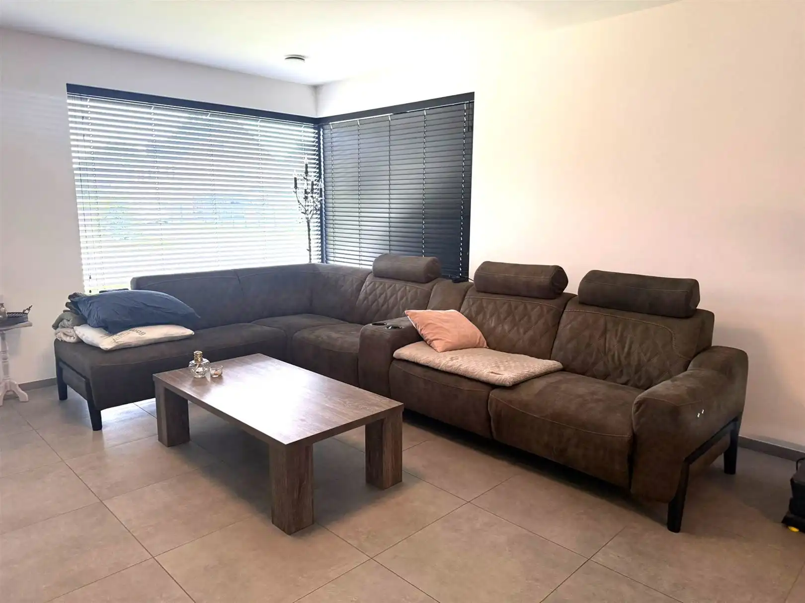 TE HUUR: Ruime open bebouwing met 3 slaapkamers te Pelt! foto 7