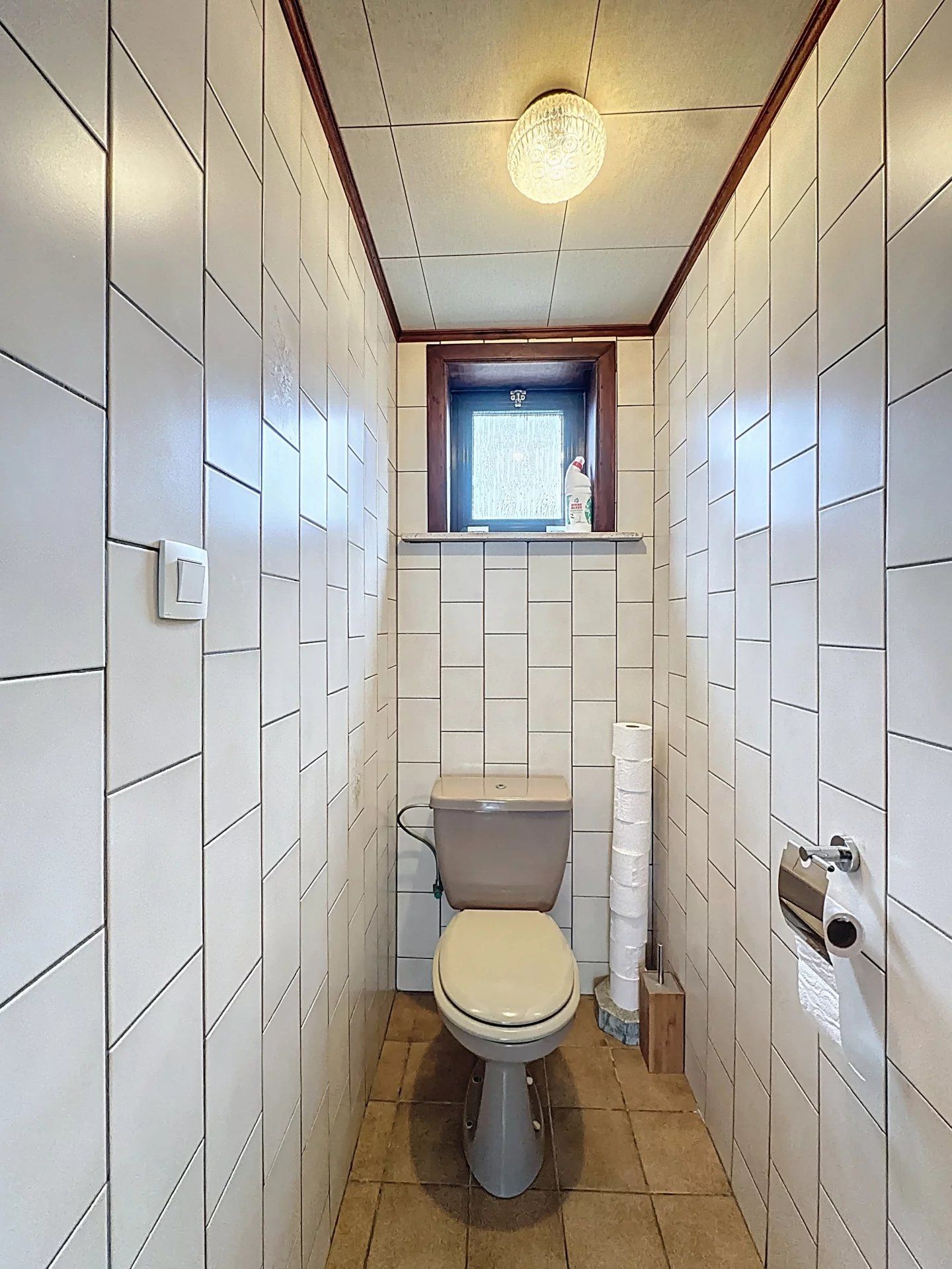 Op te frissen woning met 3 slaapkamers, op een groot perceel, eventueel 2 bouwplaatsen foto 17