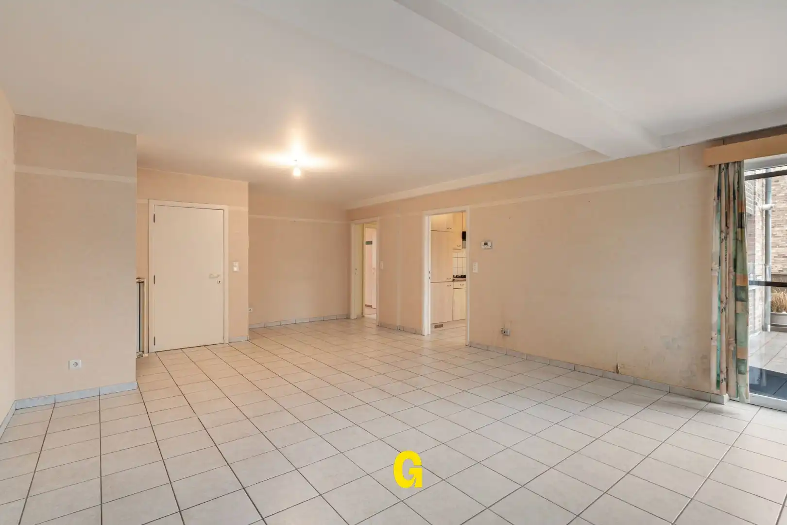 Degelijk (rolstoelvriendelijk) gelijkvoersappartement met terras uitgevend op de tuin, afsluitbare garage en berging foto 10