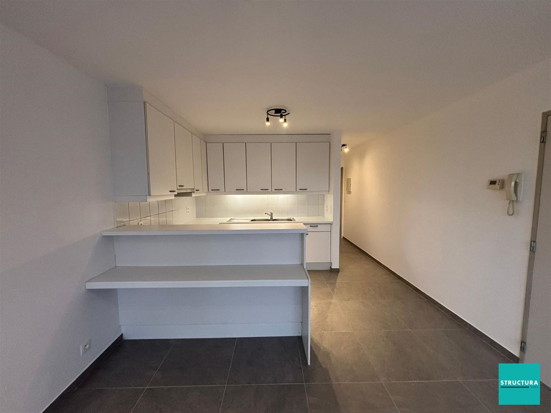 BEZOEKEN VOLZET: Appartement vlakbij het centrum en al haar faciliteiten! foto 5