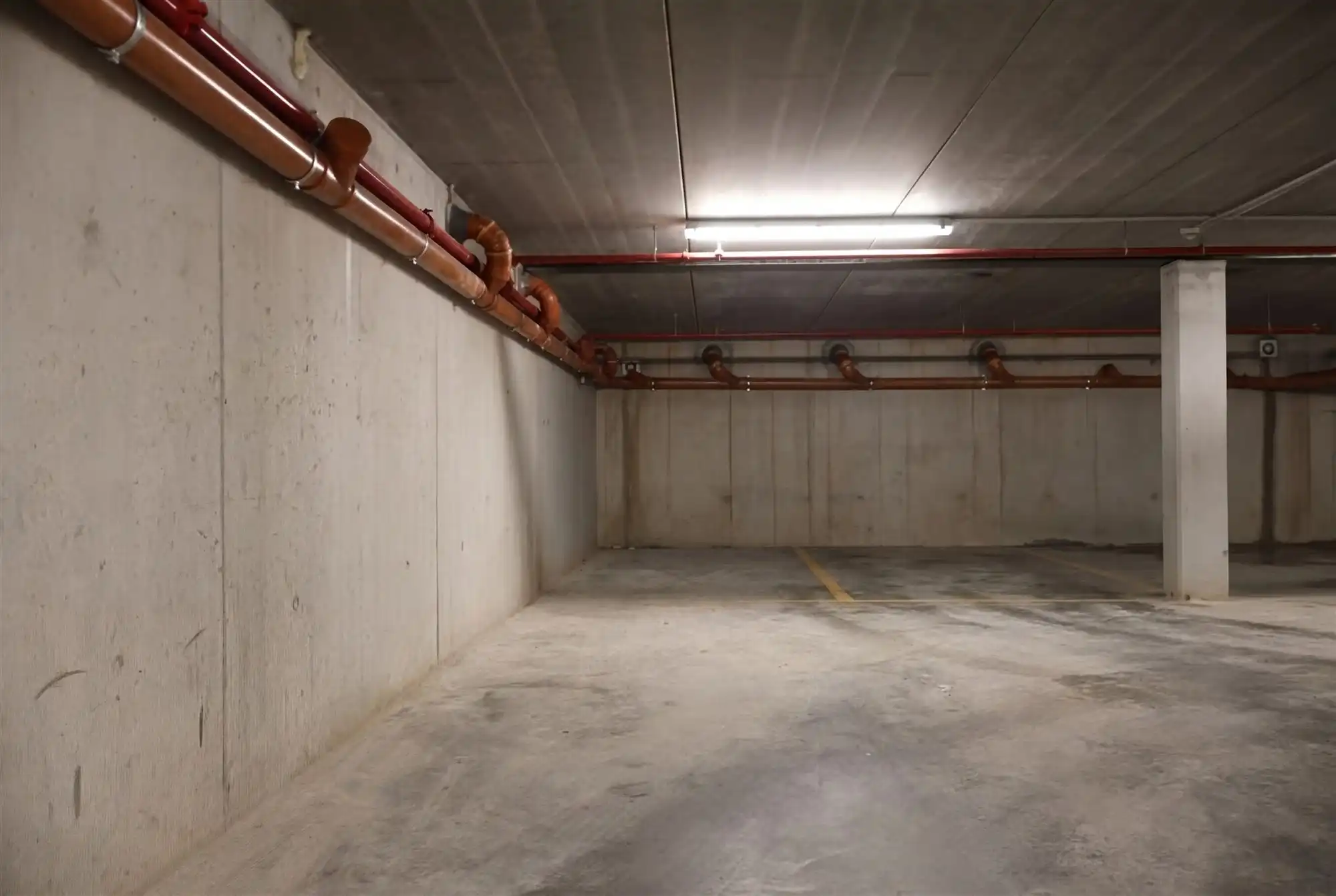 Ondergrondse autostaanplaats foto 2