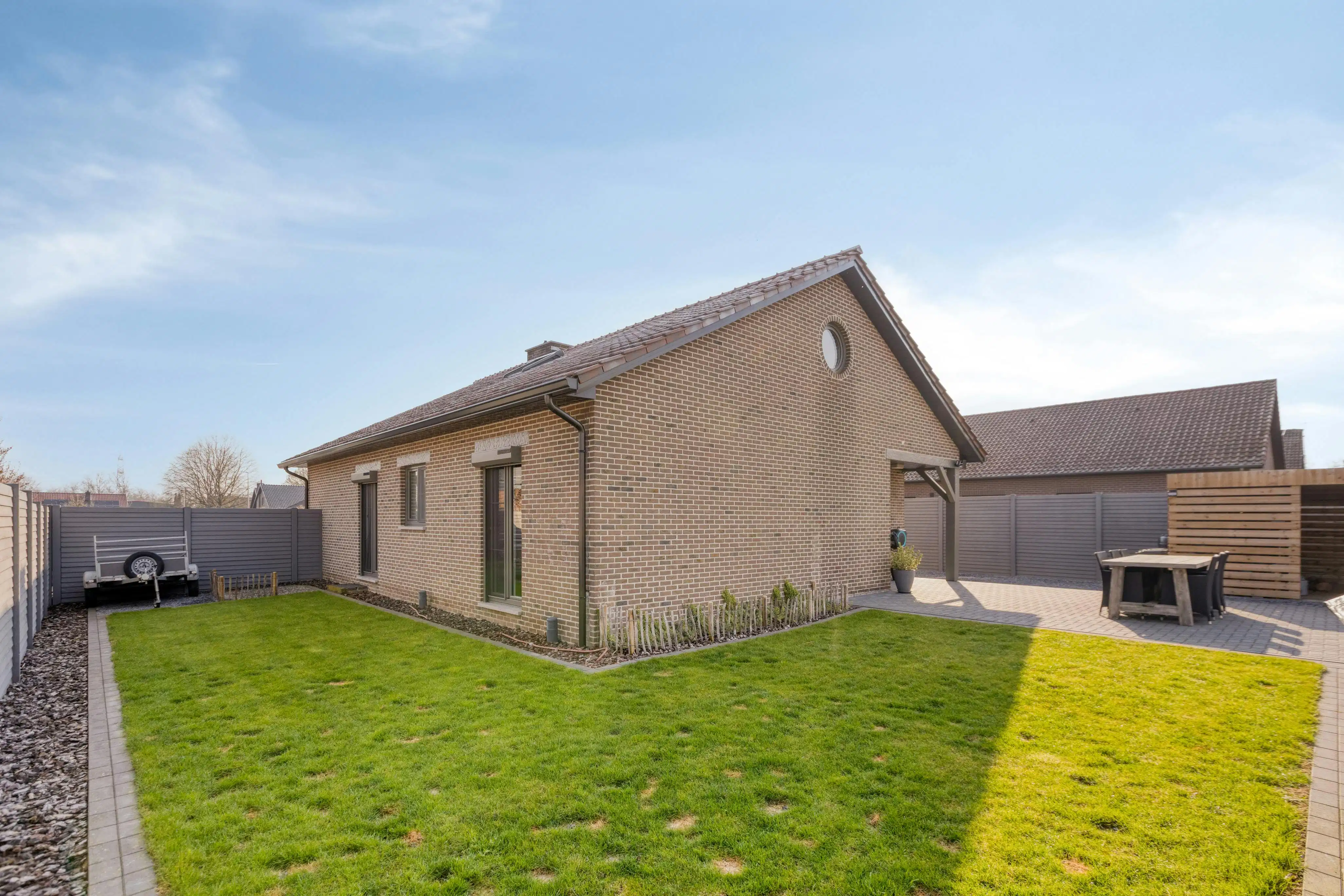 Volledig gerenoveerde energiezuinige woning te koop in Bree foto 23