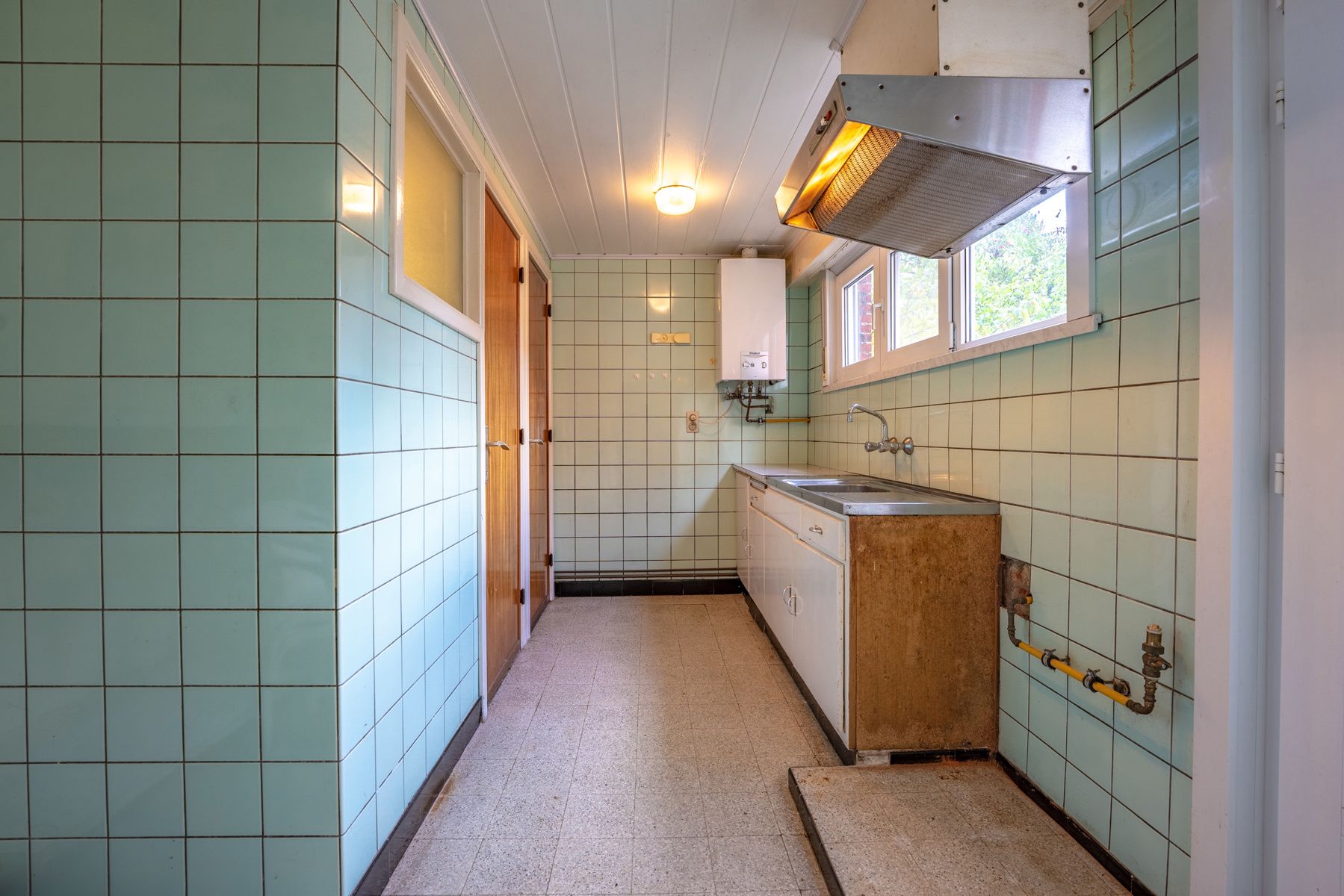 Te renoveren woning in een doodlopende straat! foto 8