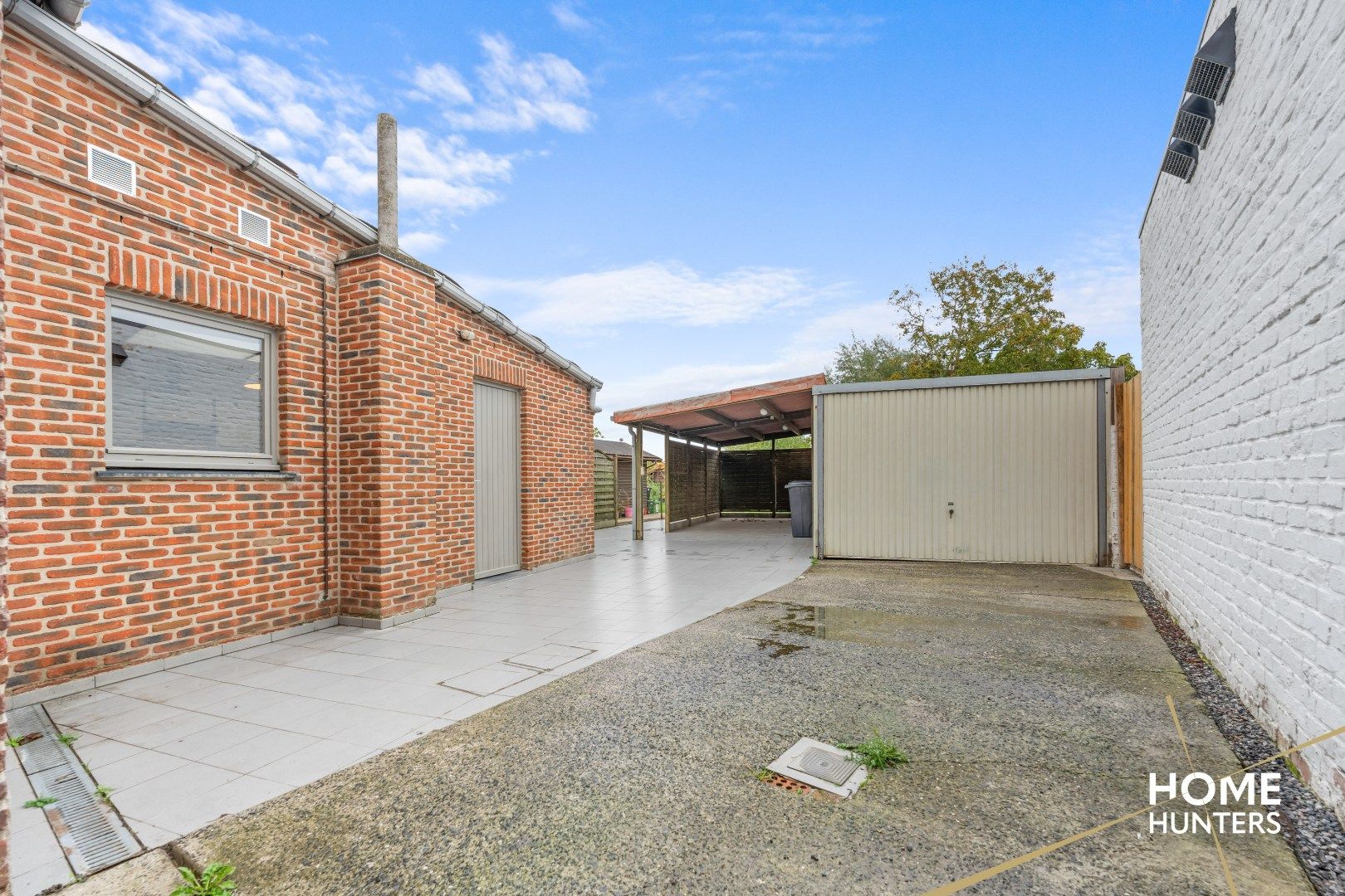 Halfopen gezinswoning met 3 slpks, carport en diepe tuin in Dikkebus foto 10