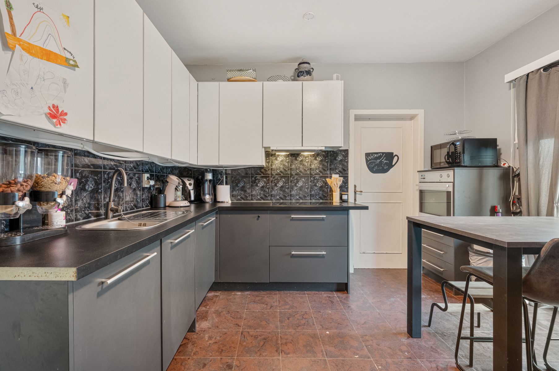 KWENENBOS: woning met 3 kamers, dubbele garage en grote tuin foto 8