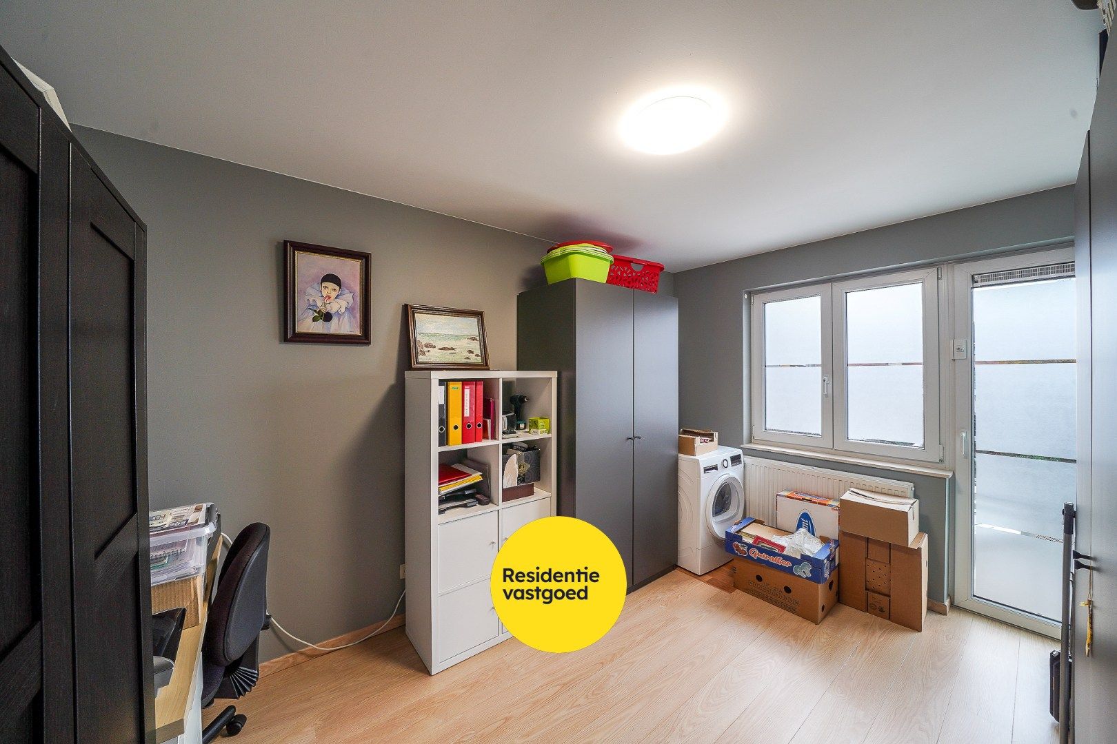 Instapklaar appartement met 2 terrassen te Mariakerke foto 10