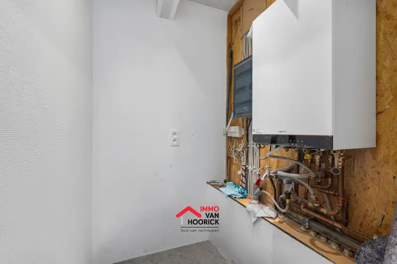 Appartement op 2e verdiep centrum Lokeren! foto 11