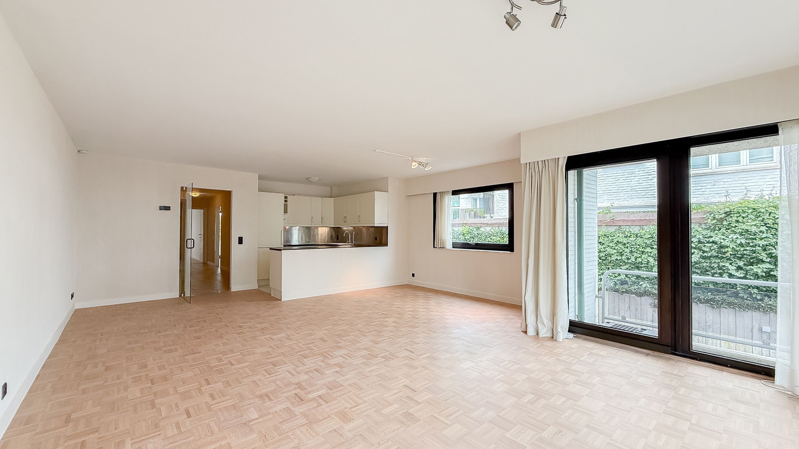 Hoekappartement met mooi terras, nabij het Albertplein... foto 7