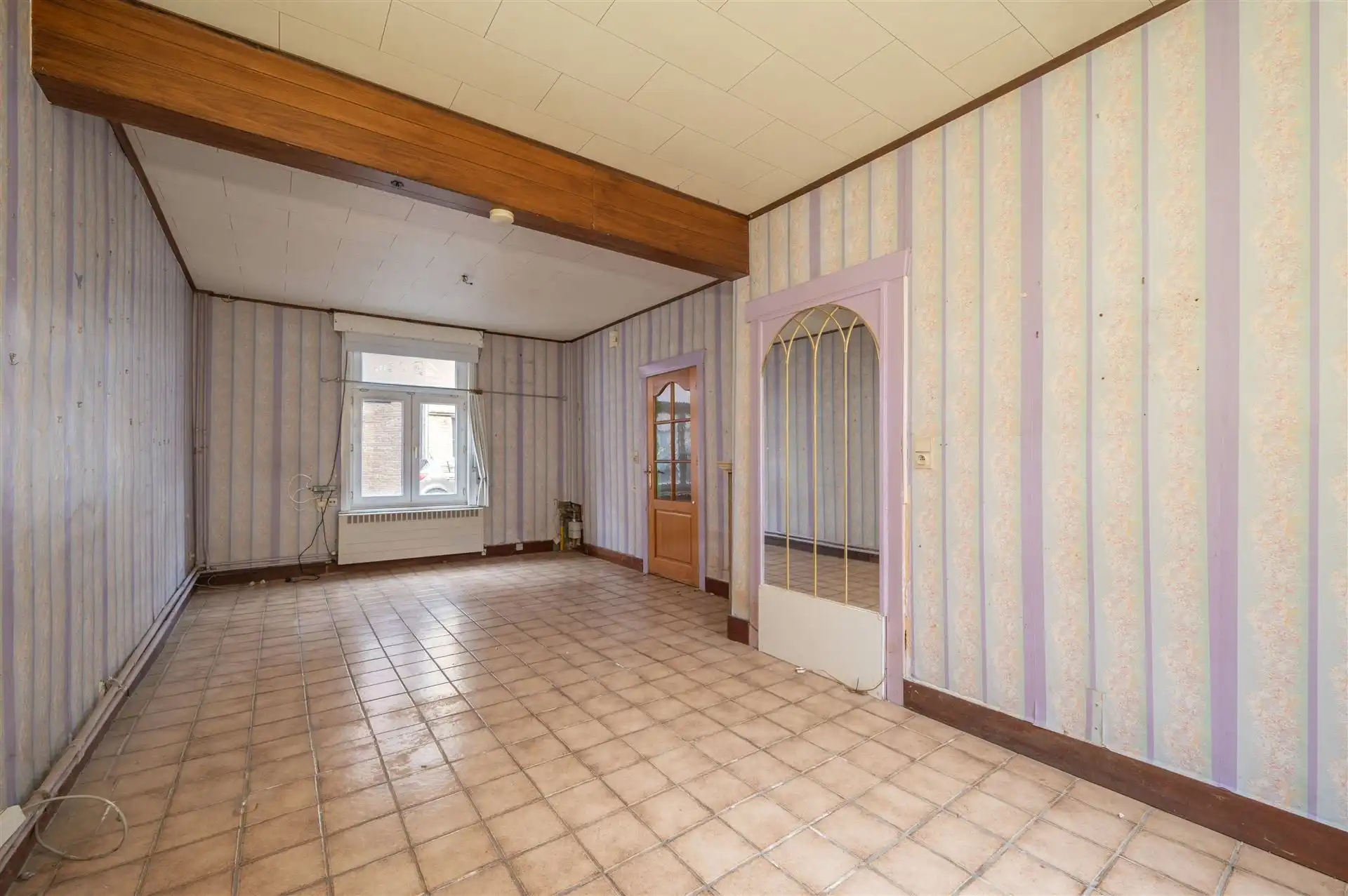 Te renoveren huis met 3 ruime kamers foto 3