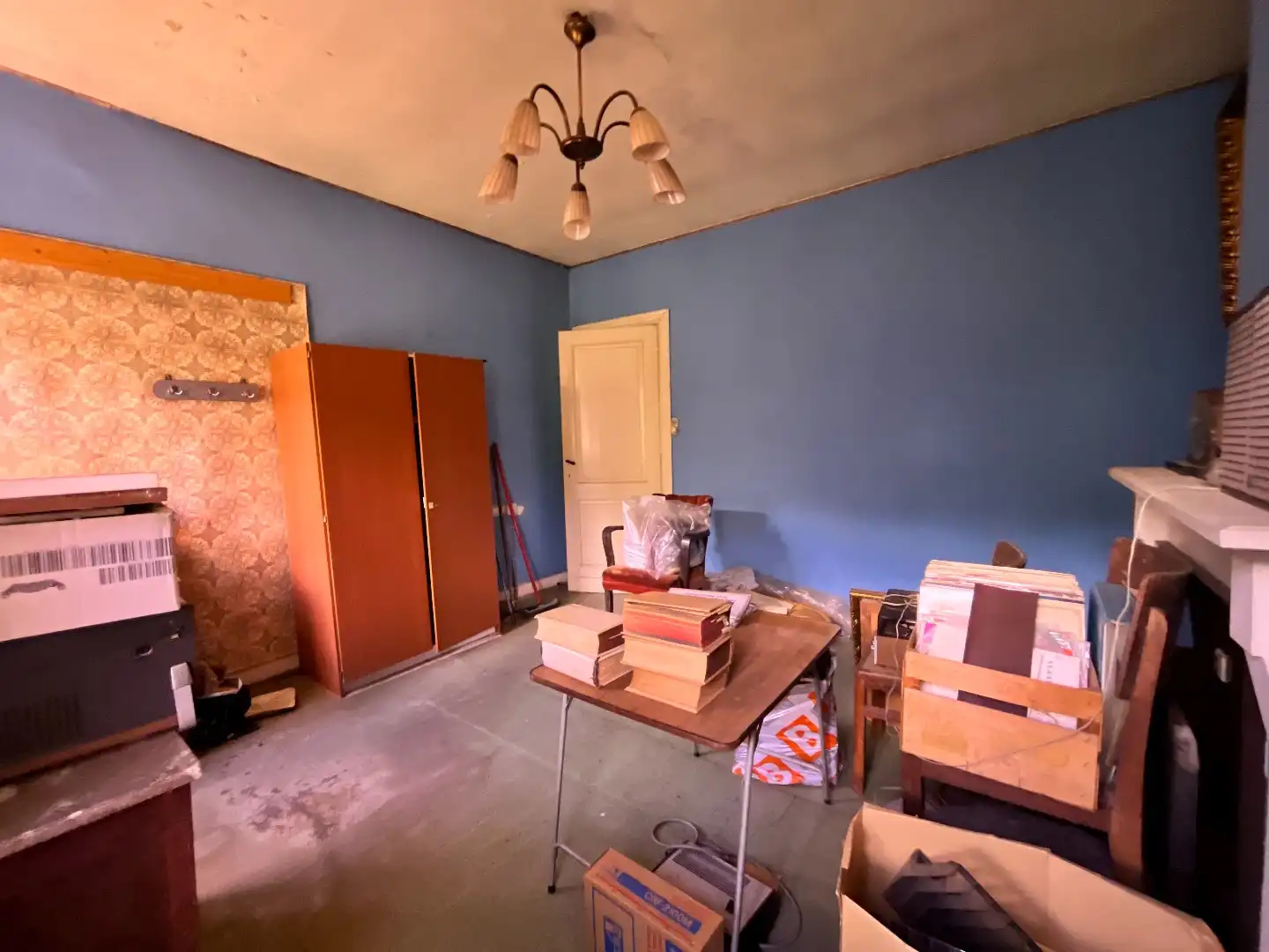 Te renoveren stadswoning met 4 slpk, koer en garage foto 18