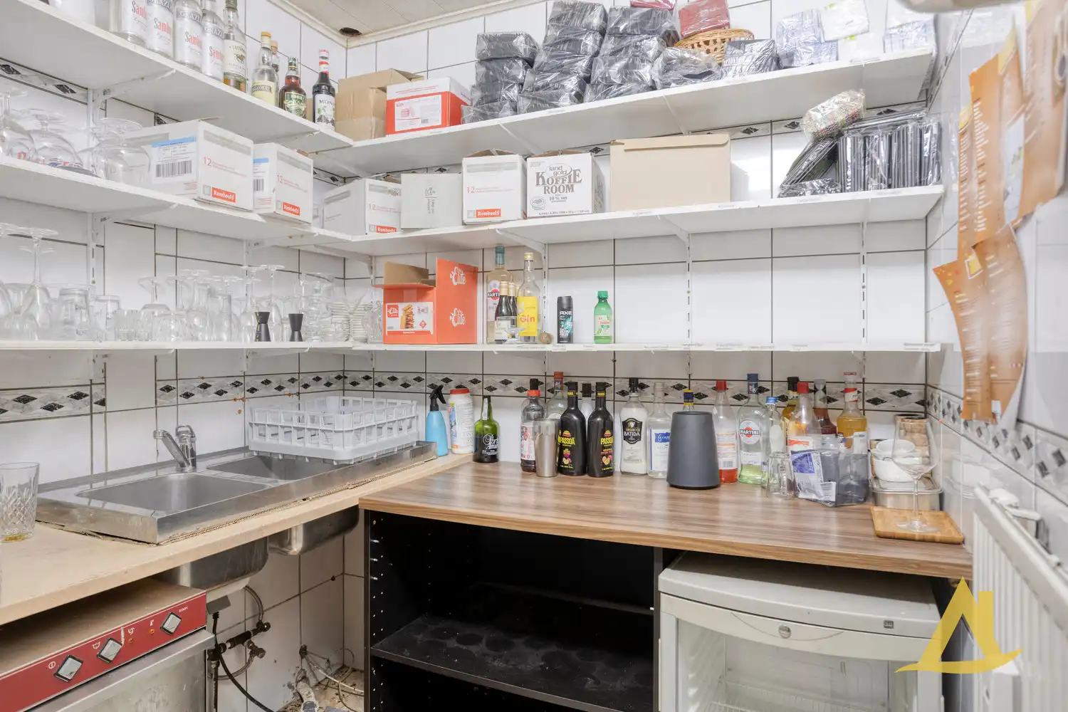 HANDELSPAND MET STUDIO TE DIEST - INSTAPKLAAR RESTAURANT! foto 13