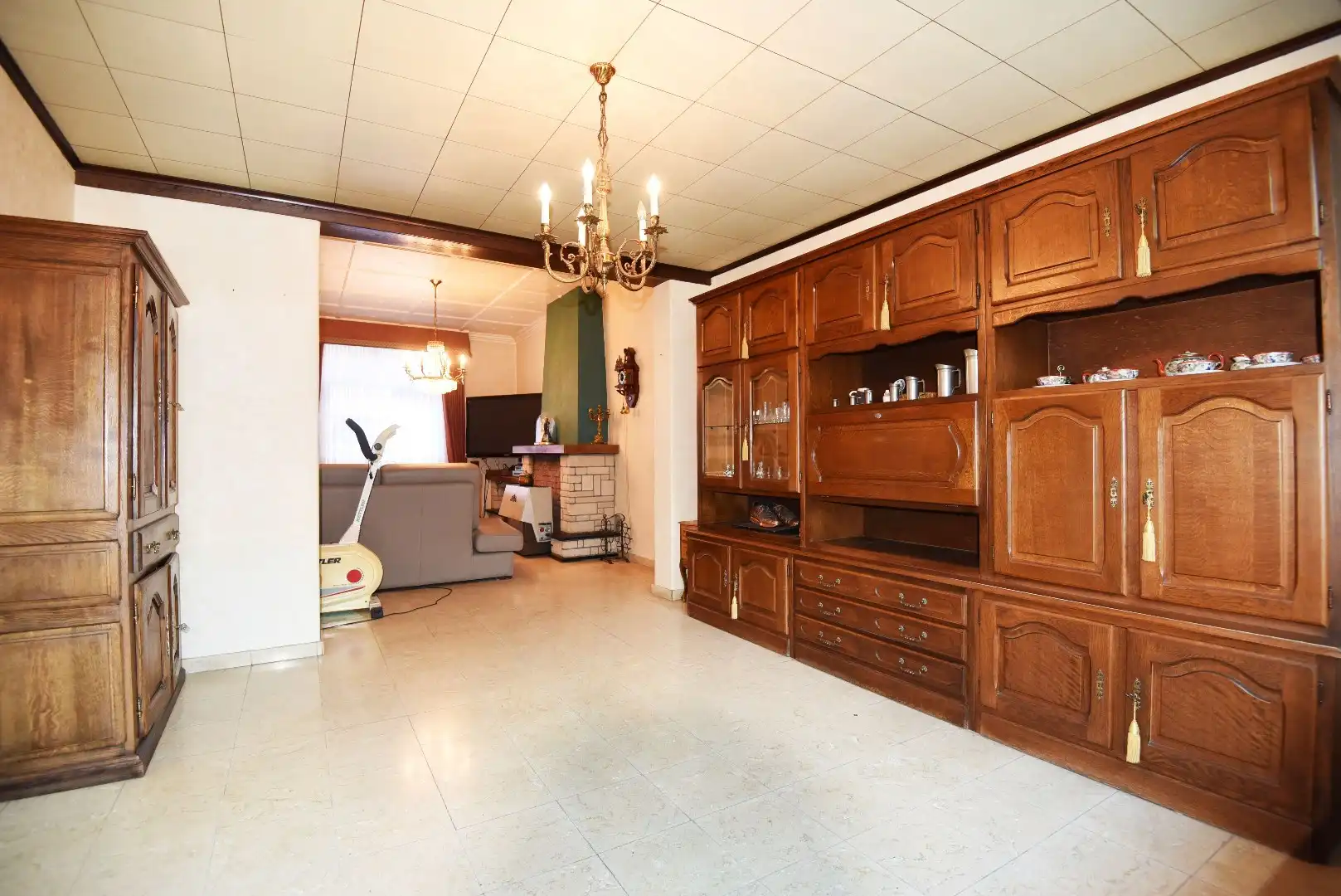 Rijwoning met 3 slpks te centrum Eeklo foto 2