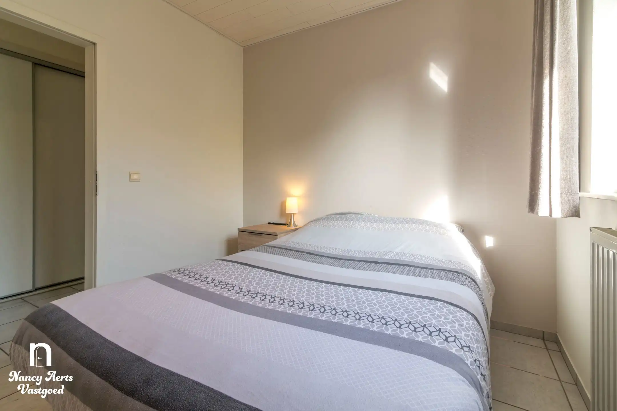 Ruime woning met multifunctionele kelder en prachtige tuin foto 35