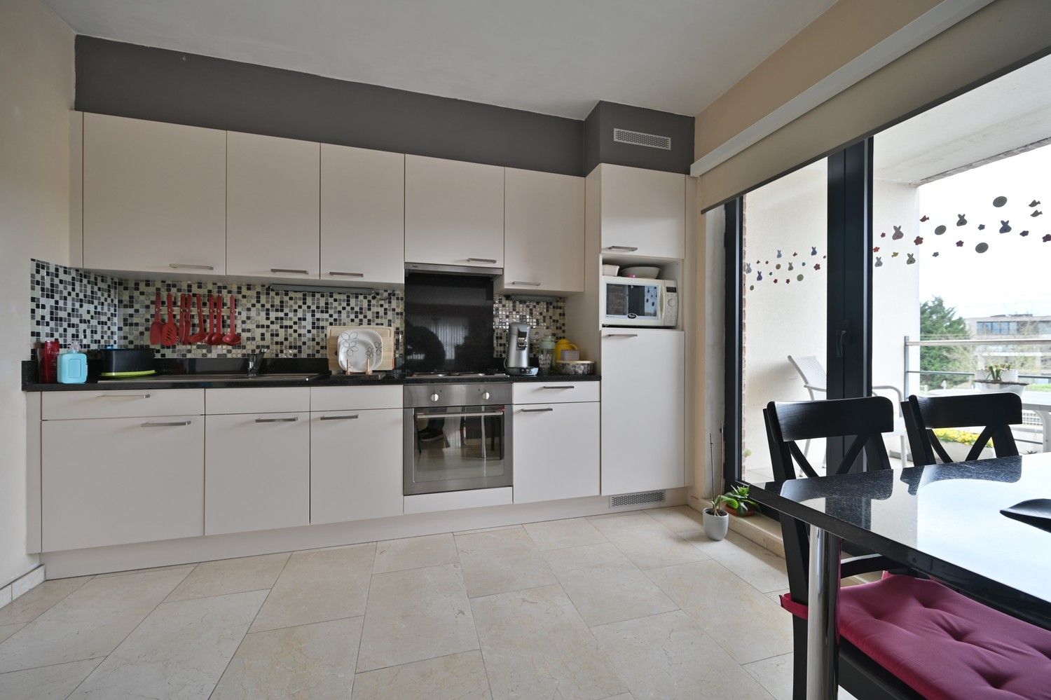 Modern, instapklaar appartement (137 m²), gunstig gelegen aan de rand van het centrum van Bilzen foto 9