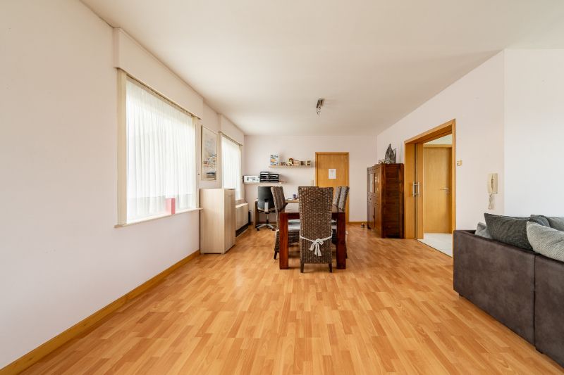 Ruime villa op een landelijke perceel met een oppervlakte van 940m² ! foto 6