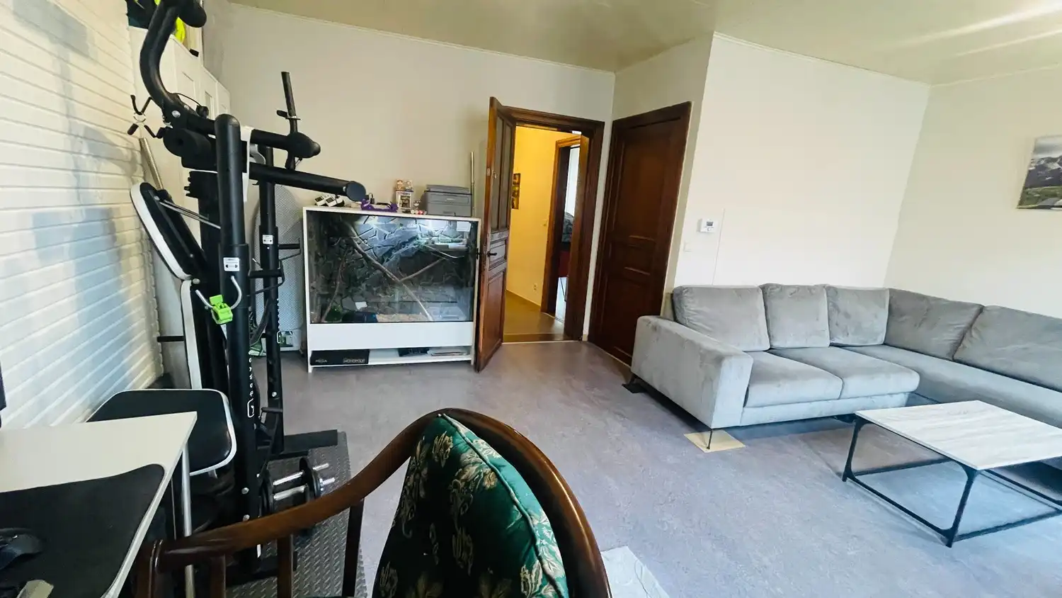 Gerenoveerd appartement te huur in Ruddervoorde foto 2