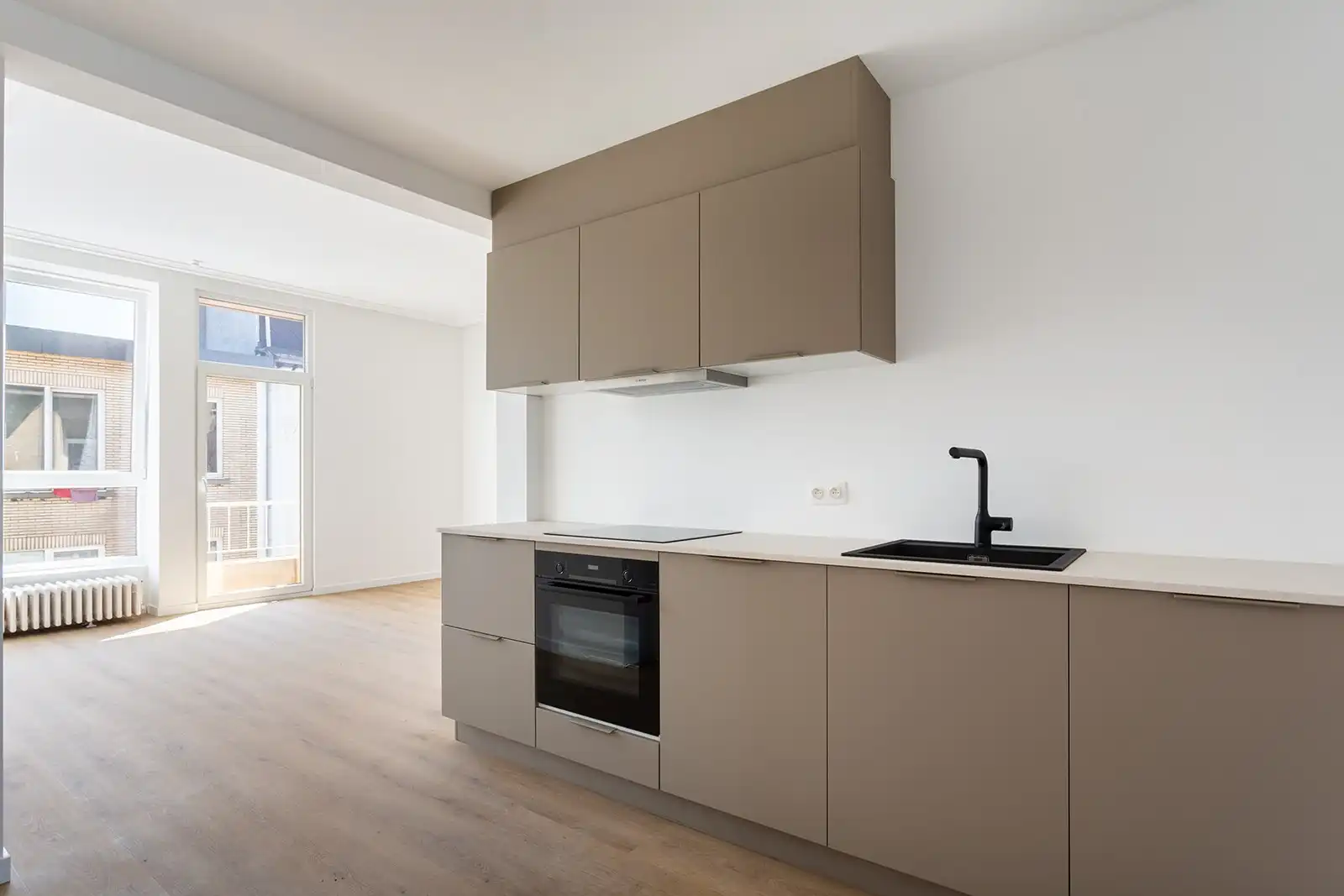 Volledig gerenoveerd opbrengsteigendom met 6 appartementen en handelsgelijkvloers foto 21