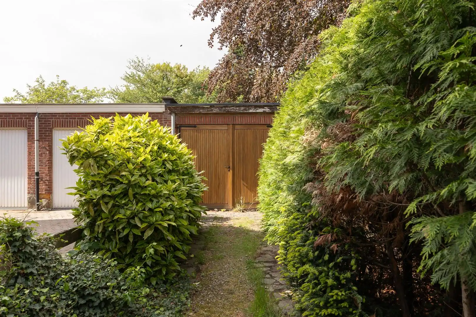 Centraal gelegen woning met garage in dorpscentrum. foto 4