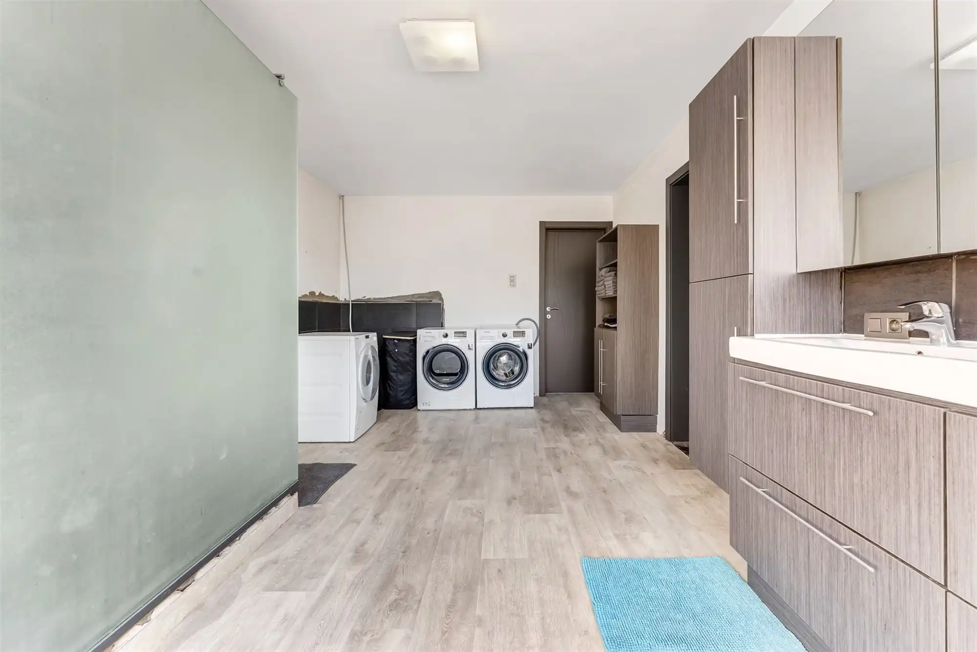 GERENOVEERDE TWEEWOONST foto 17