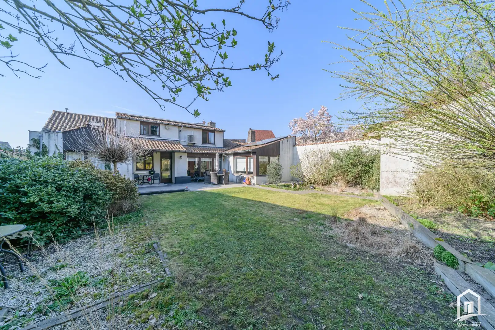 Zeer ruime en charmante gezinswoning te Aspelare foto 2