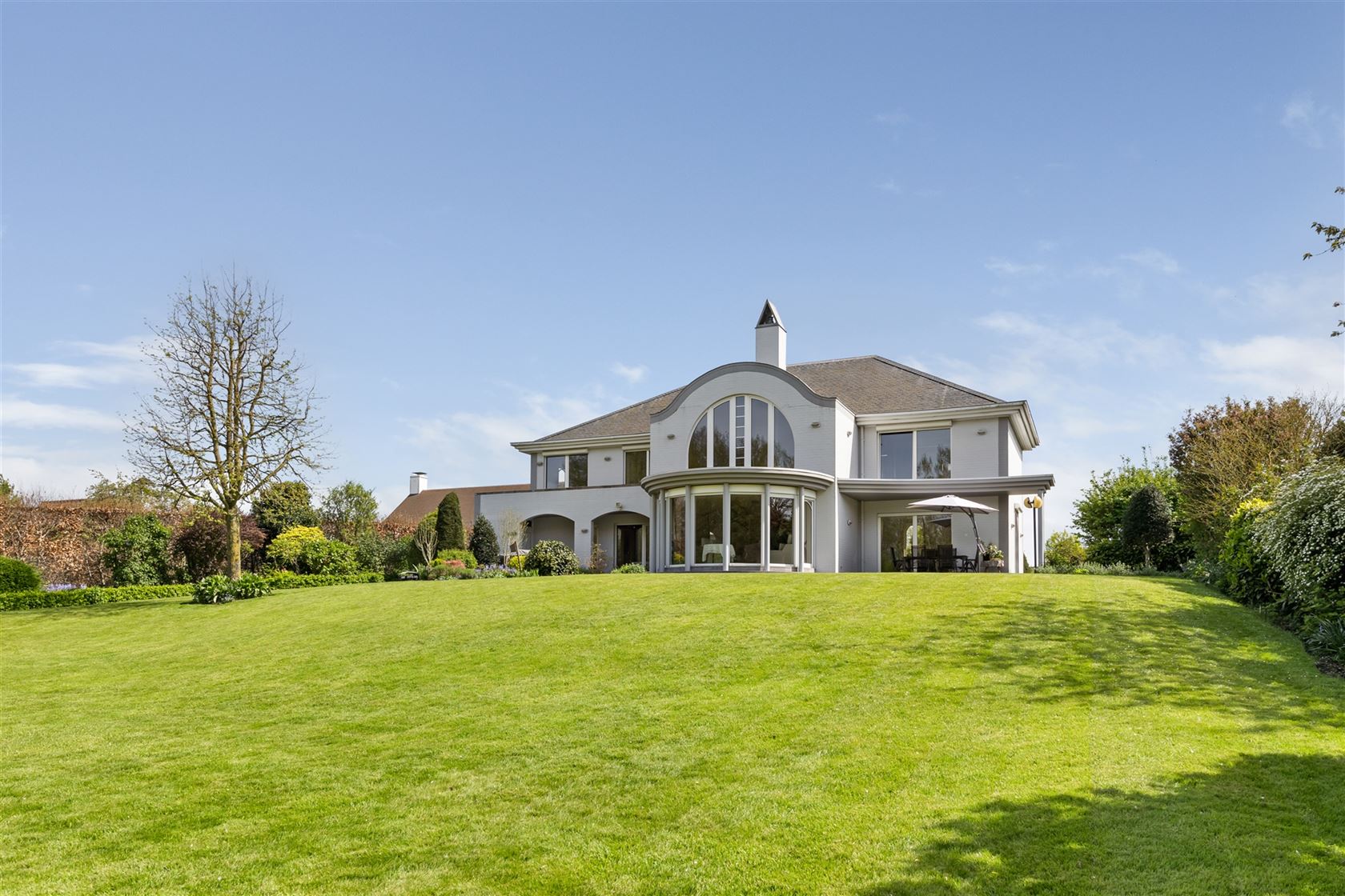 Villa gelegen aan de oevers van de Leie te Astene foto 9