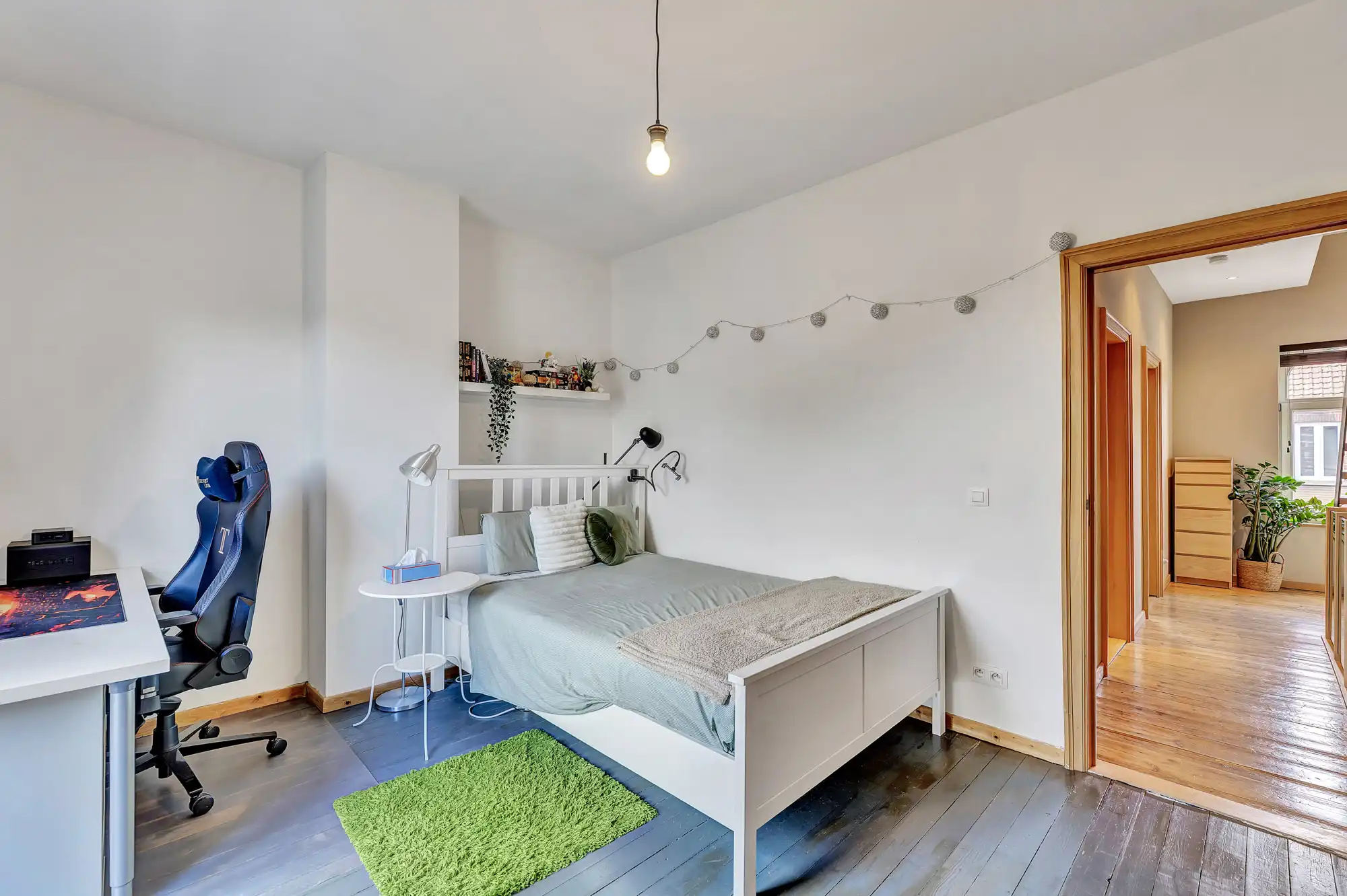 Instapklare woning met 3 slaapkamers, tuin en terras foto 17