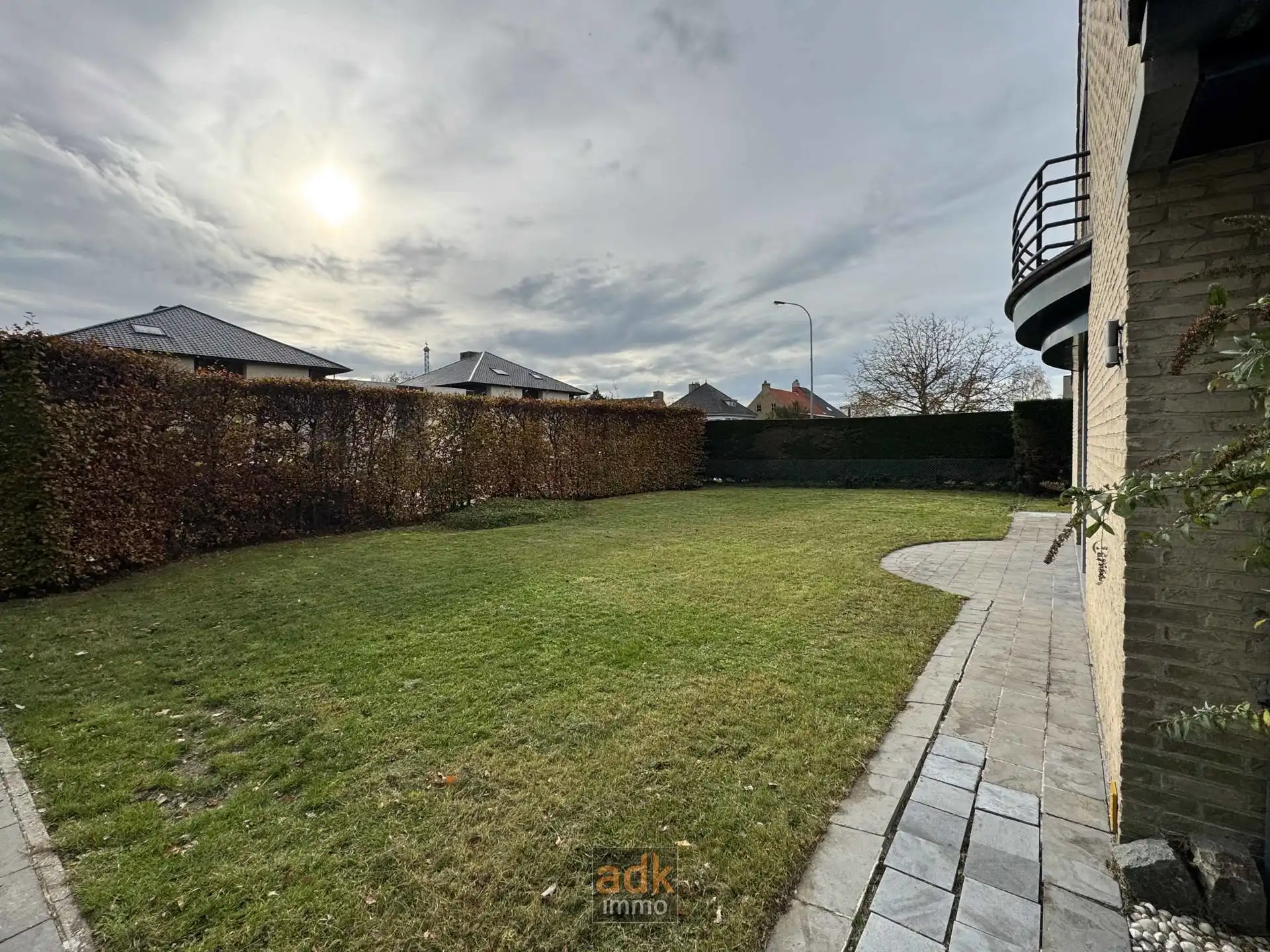 Lichtrijke villa aan de duinen op 908 m² foto 21