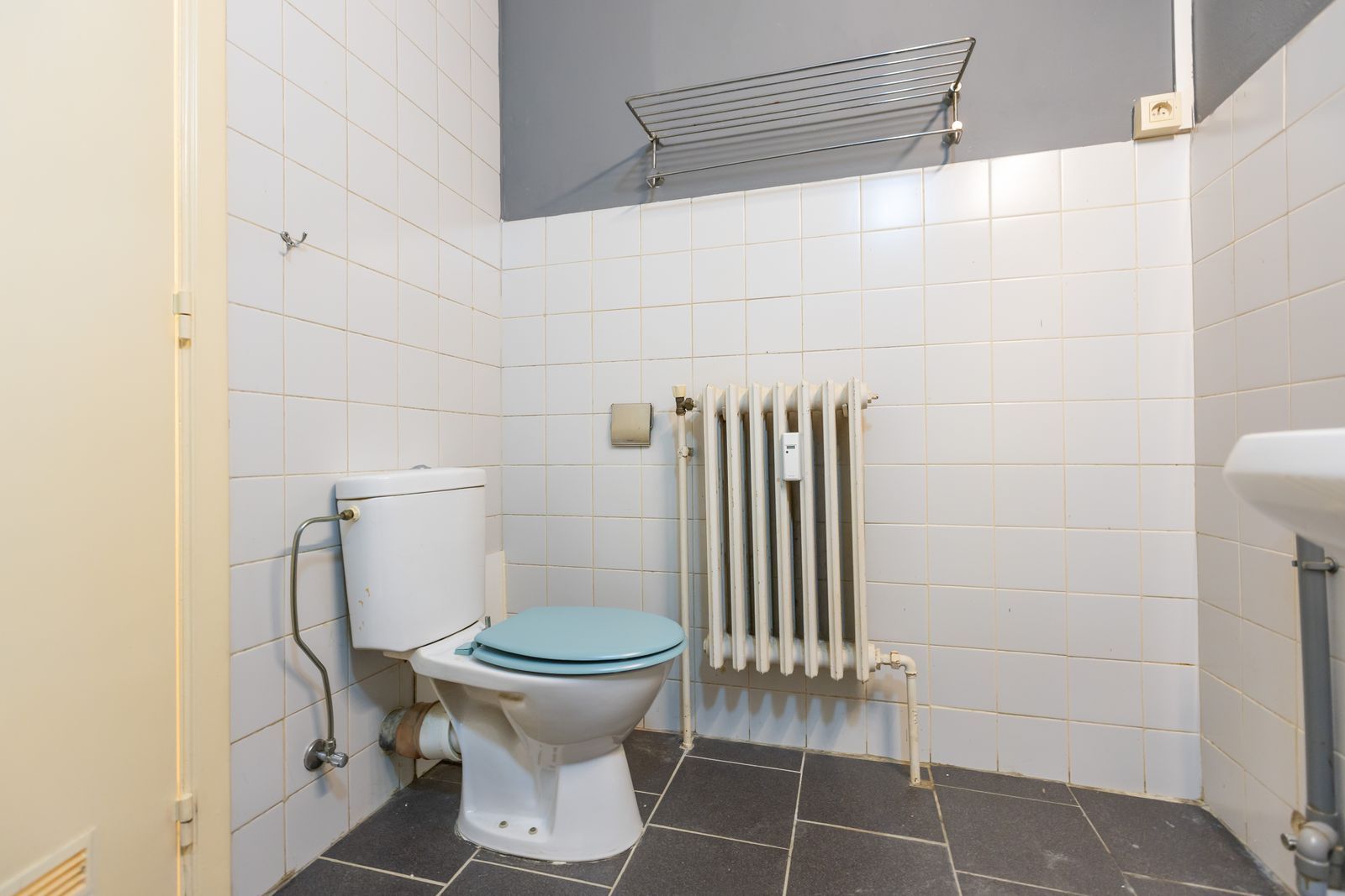 Ruim en lichtrijk appartement met 3 slaapkamers pal aan strand foto 13