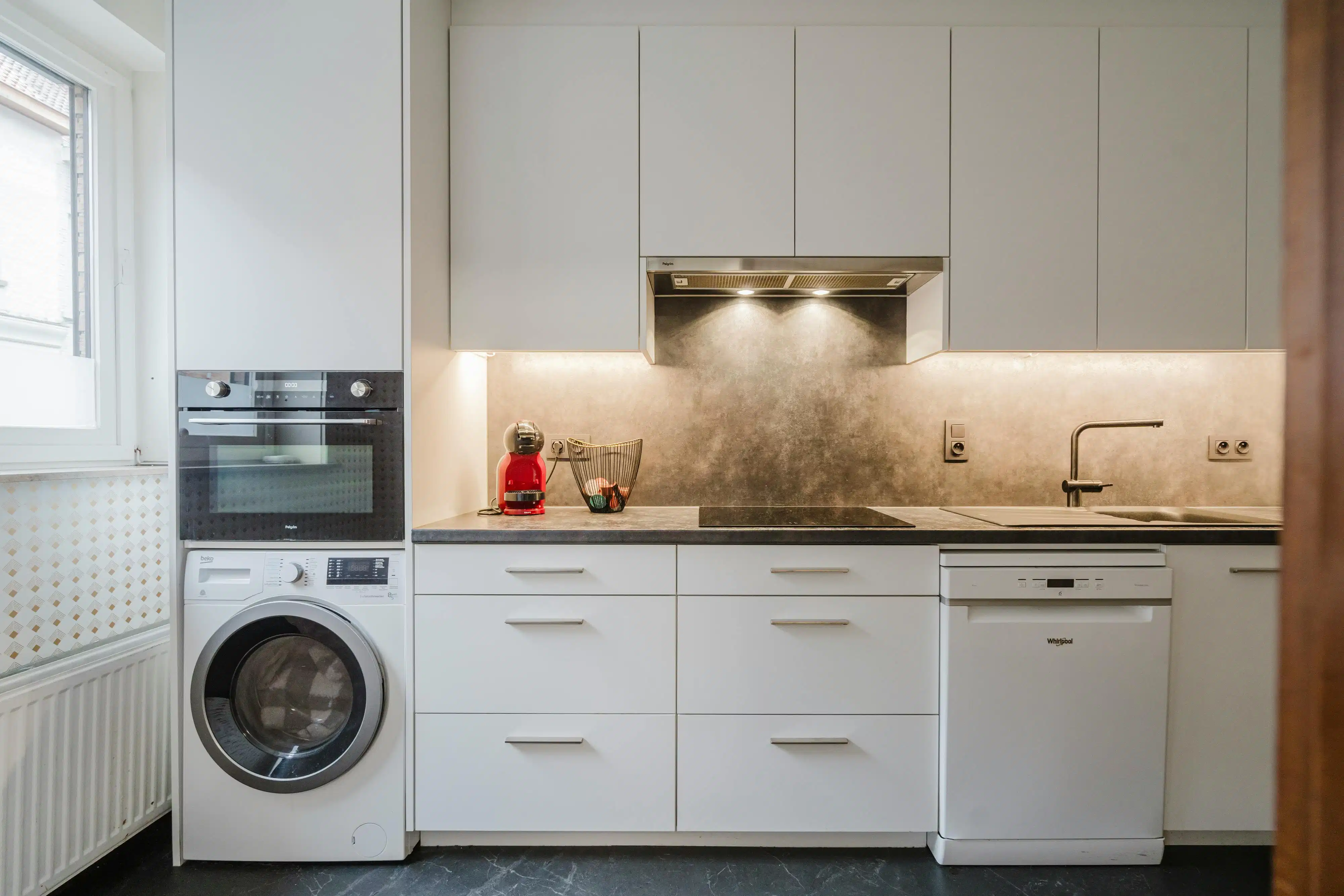 Gelijkvloers tweeslaapkamer appartement op Overleie foto 3