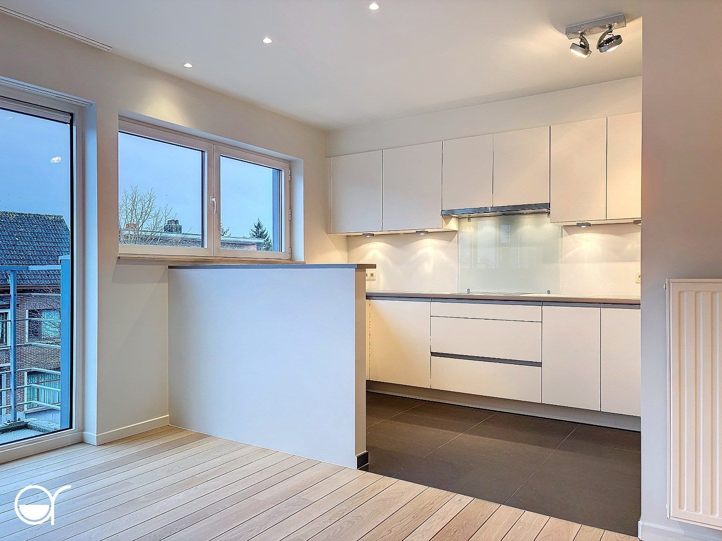 3 slaapkamer appartement in het centrum van Waarschoot. foto 5