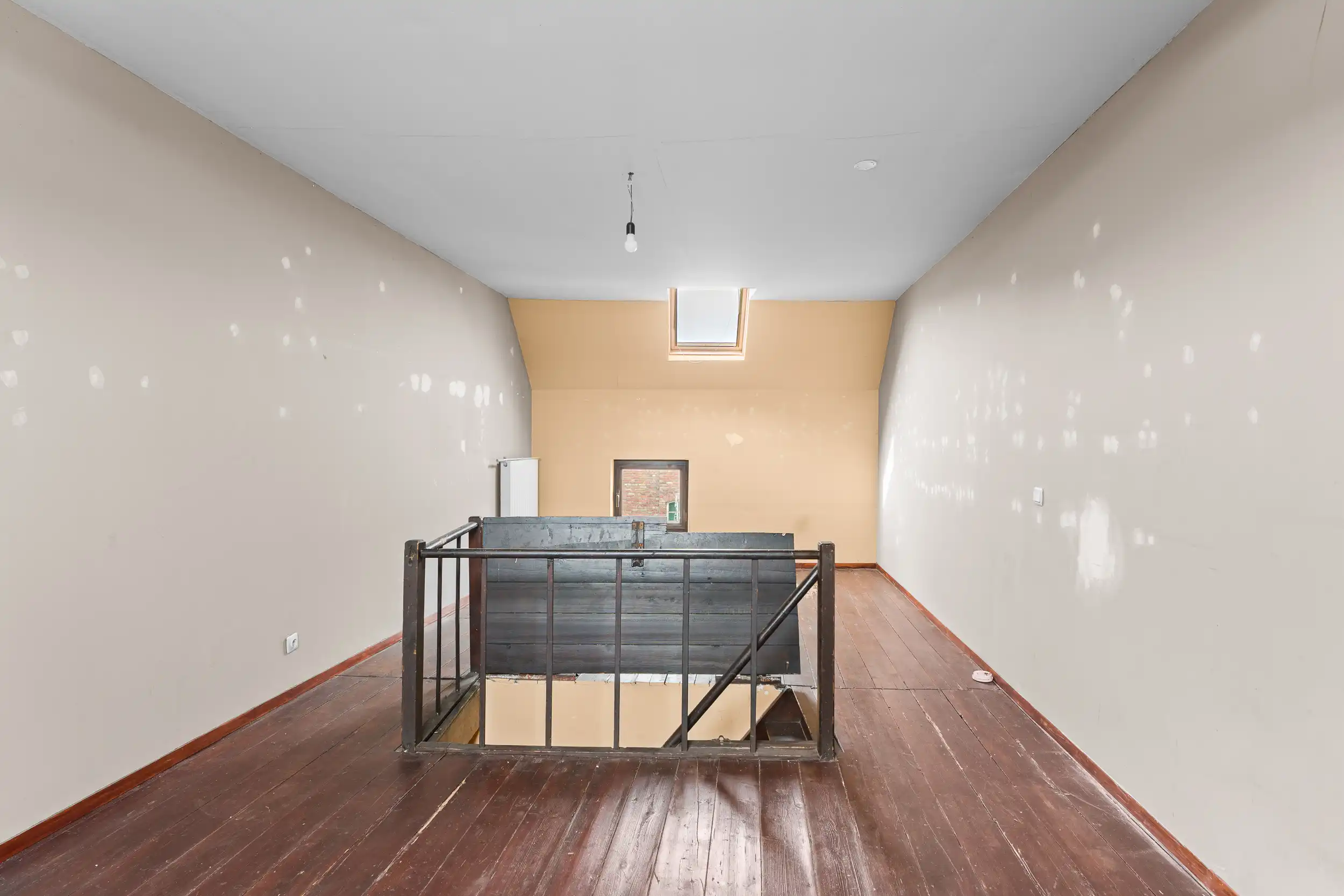 Ruime gezinswoning met zonnige tuin in Sint-Amandsberg foto 12