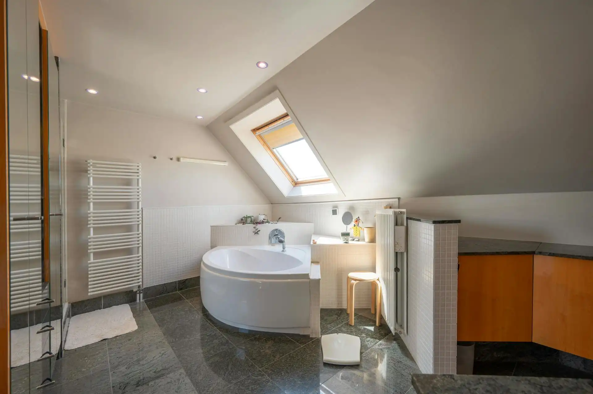 Villa met 5 slaapkamers en zwembad te koop in Lissewege foto 20