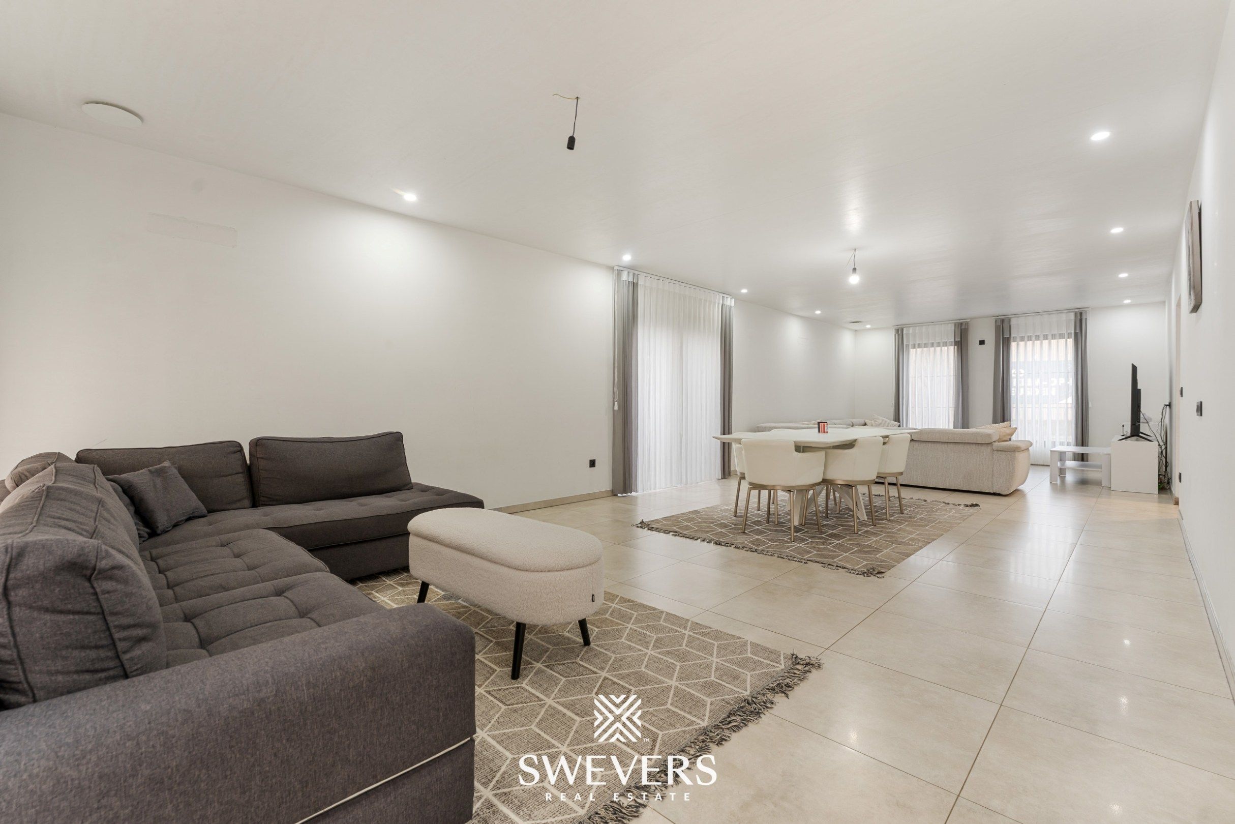 Luxe BEN-villa met uitzonderlijke lichtinval en privacy in Heusden-Zolder foto 4