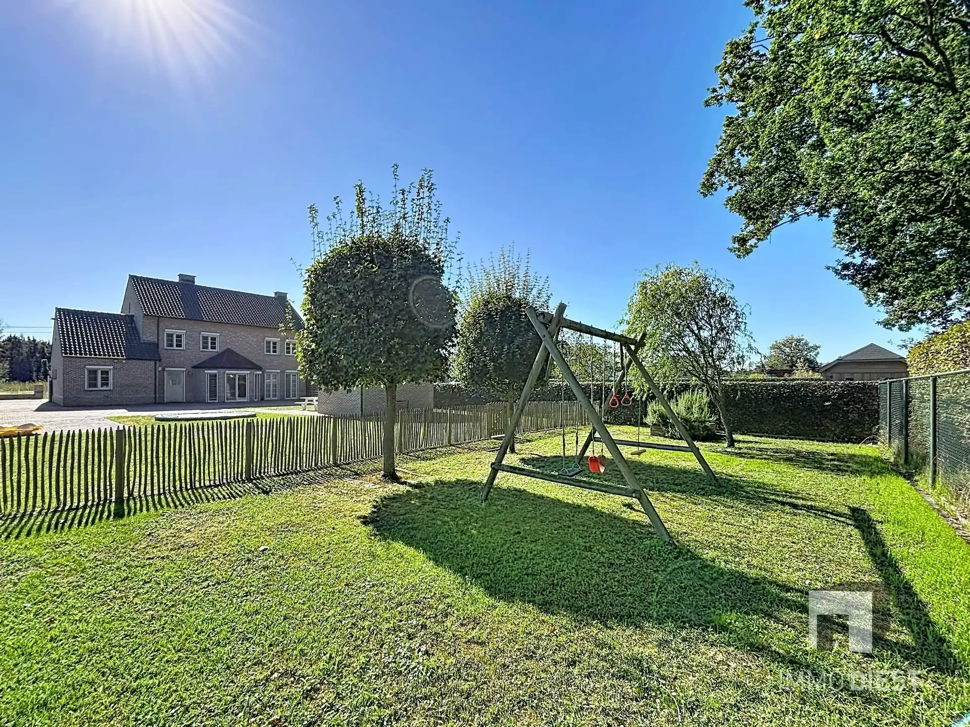 Klasse villa met moderne inrichting in Paal foto 3