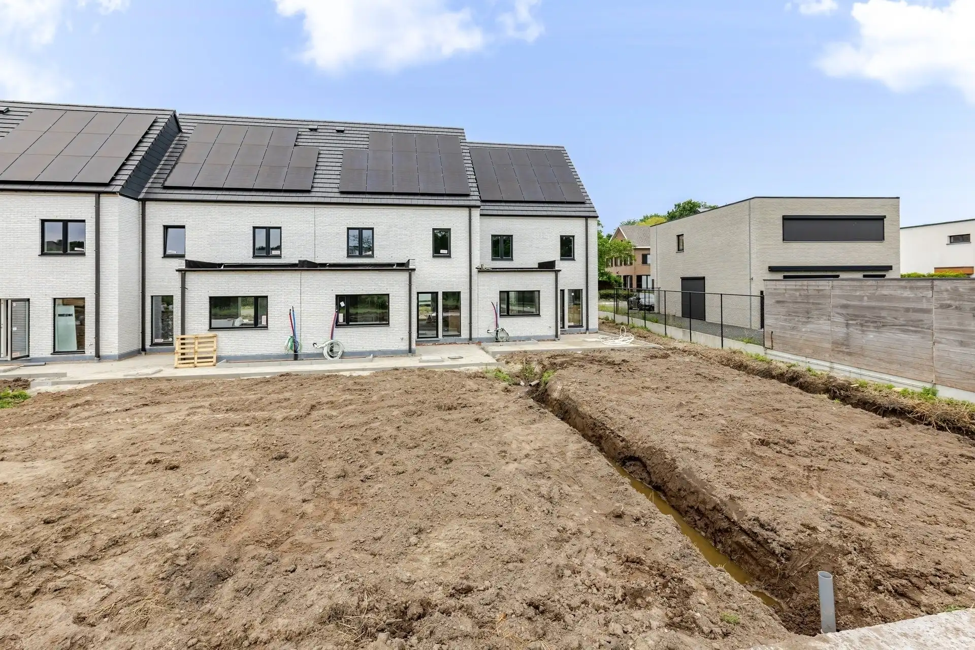 Nieuwbouwwoning met 3 slaapkamers in een zeer rustige buurt foto 5