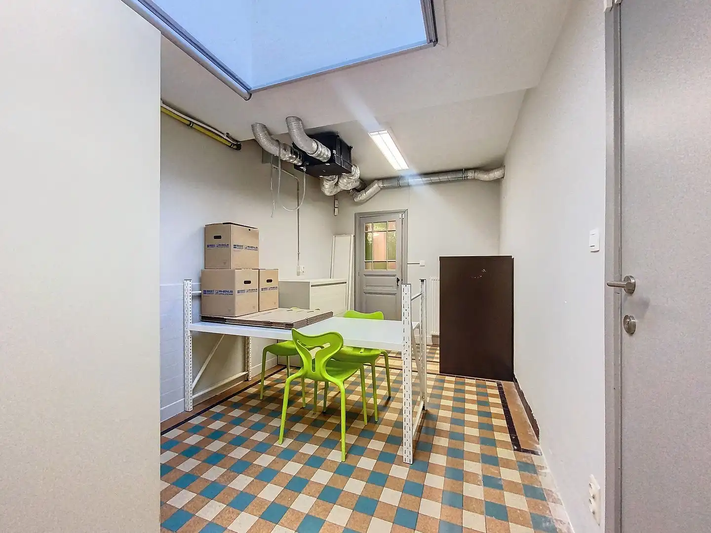 Multifunctioneel handelspand in het centrum van Oostduinkerke-Dorp. foto 11