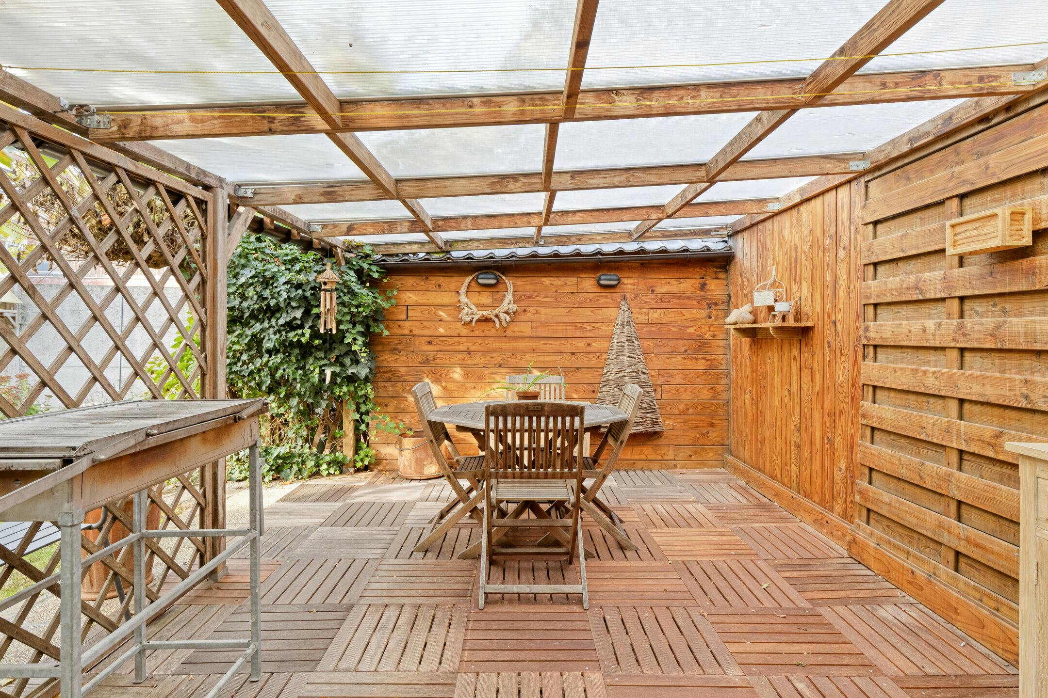 Instapklare woning met gezellige tuin te koop in Roeselare foto 16