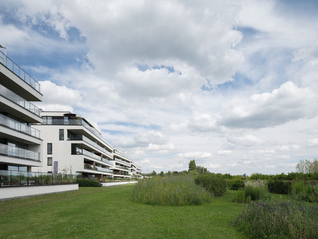 Luxueus appartement met bijzonder ruim terras en zicht op de Schelde te Destelbergen. foto 28