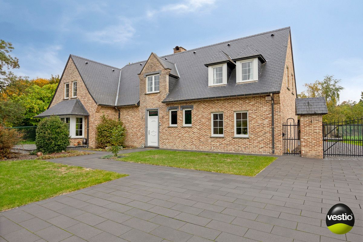 RUSTIG GELEGEN RUIME VILLA MET 5 SLK OP RIANT PERCEEL VAN 18A61CA IN STADSRAND TONGEREN. foto 57