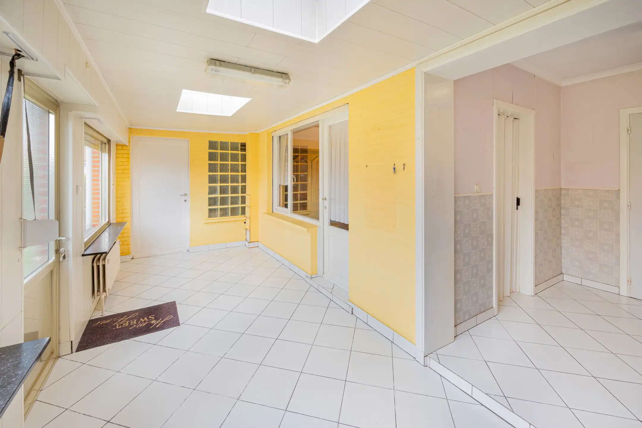 Te moderniseren HOB met garage en tuin foto 7